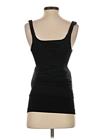 Blanqi Tank Top (view 2)