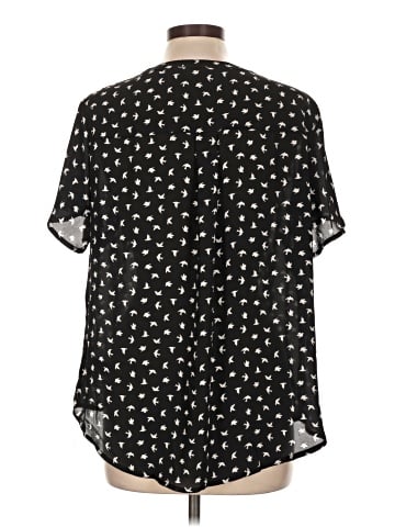 Torrid Short Sleeve Blouse (view 2)