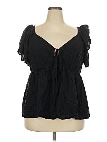 Torrid Short Sleeve Blouse (view 1)