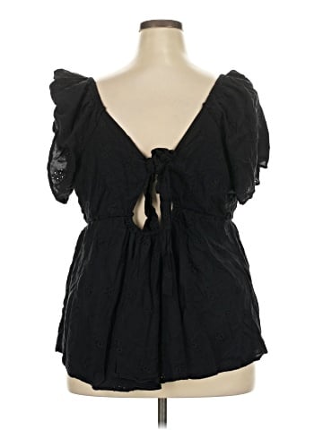 Torrid Short Sleeve Blouse (view 2)