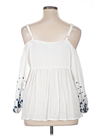 Torrid 3/4 Sleeve Blouse (view 2)