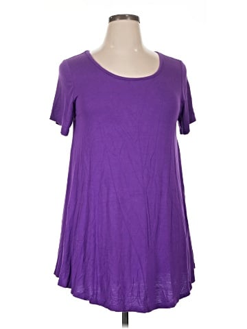 Larace Short Sleeve T-Shirt (view 1)