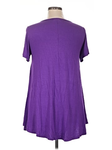 Larace Short Sleeve T-Shirt (view 2)