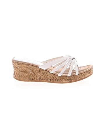 Mudd Wedges (view 1)
