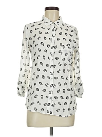 Freebird 3/4 Sleeve Blouse (view 1)