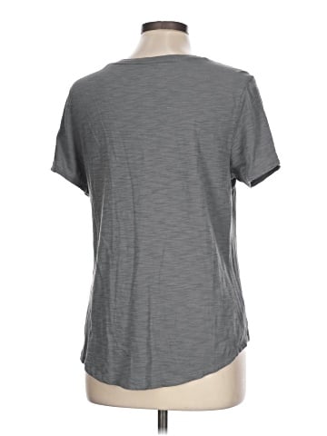Old Navy Active T-Shirt (view 2)