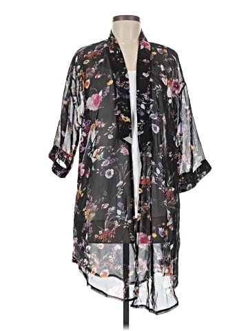 Halife Kimono (view 1)