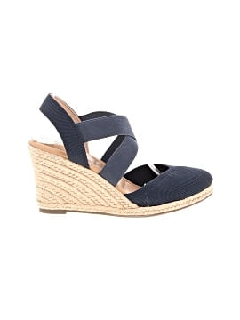 Kelly & Katie Wedges