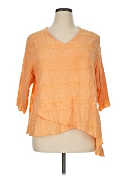Lulu-B 3/4 Sleeve Blouse (view 1)