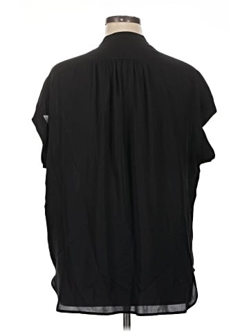Vince. Short Sleeve Silk Top (view 2)