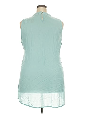 Suzanne Betro Sleeveless Blouse (view 2)