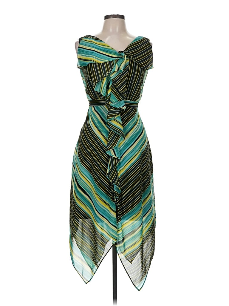 Pre-owned Sangria Cocktail Dress In Green