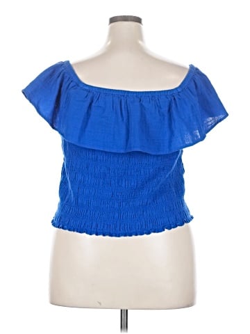 Old Navy Short Sleeve Top (view 2)
