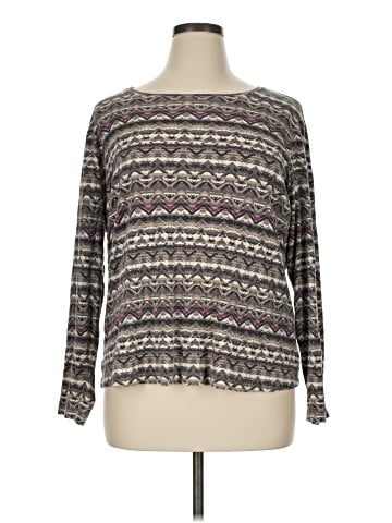 North Crest Long Sleeve T-Shirt (view 1)