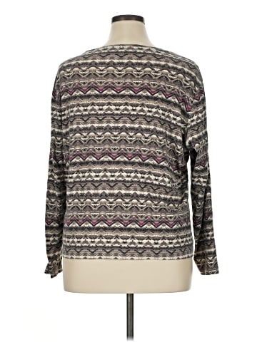 North Crest Long Sleeve T-Shirt (view 2)