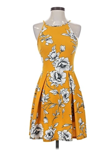 Soprano Casual Dress (view 1)
