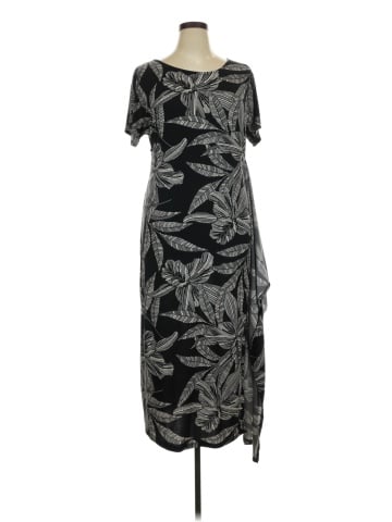 Signature by Robbie Bee Casual Dress (view 1)