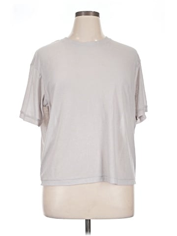 Uniqlo Short Sleeve Top (view 1)
