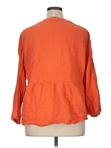 wonderly 3/4 Sleeve Blouse (view 2)