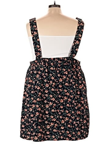BLOOMCHIC Romper (view 2)