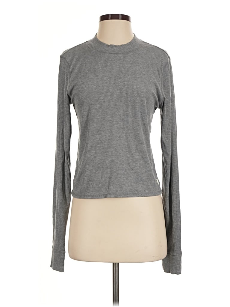 Pre-owned Vuori Turtleneck Sweater In Gray