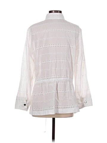 Maurices Long Sleeve Button-Down Shirt (view 2)