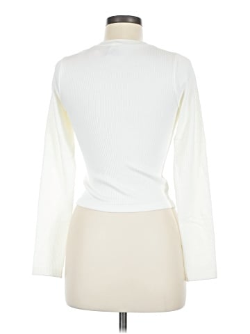 Old Navy Long Sleeve Turtleneck (view 2)