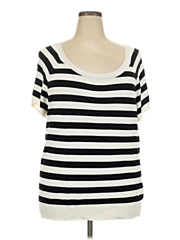 Torrid Short Sleeve T-Shirt (view 1)