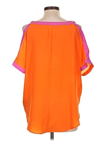 Rampage Short Sleeve Top (view 2)