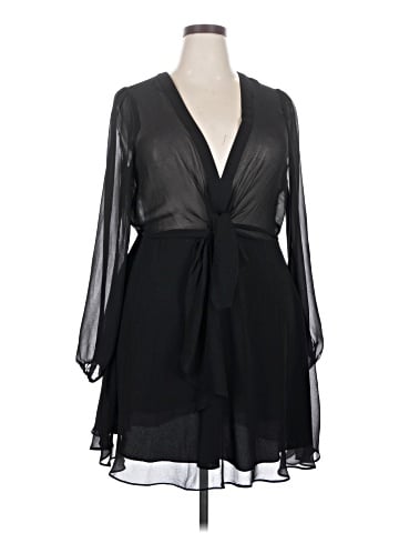 Forever 21 Plus Cocktail Dress (view 1)