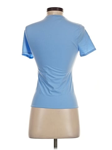 Lululemon Athletica Short Sleeve T-Shirt (view 2)