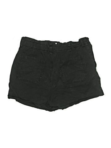 Universal Thread Shorts (view 2)