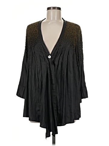 Elizabeth and James 3/4 Sleeve Blouse (view 1)