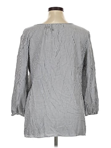 Old Navy 3/4 Sleeve Blouse (view 2)