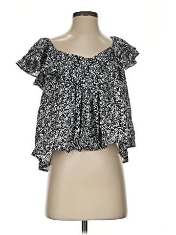 Universal Thread Short Sleeve Blouse (view 1)