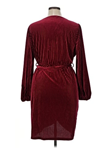 Simplee Cocktail Dress (view 2)