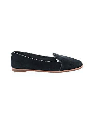 Ugg Flats (view 1)