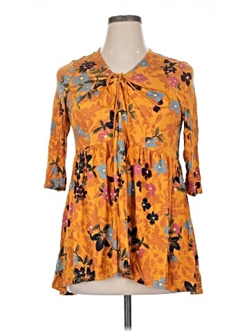Terra & Sky 3/4 Sleeve Blouse (view 1)