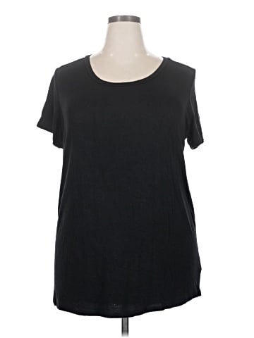 Torrid Short Sleeve T-Shirt (view 1)
