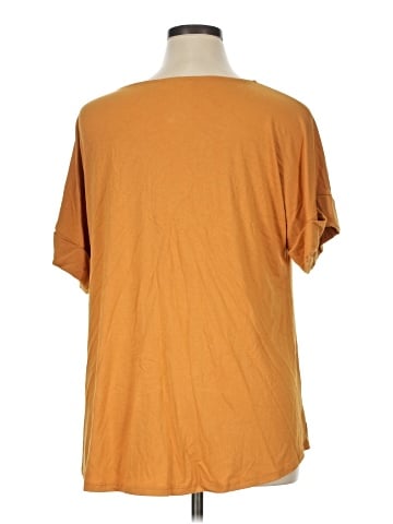Zenana Short Sleeve Top (view 2)