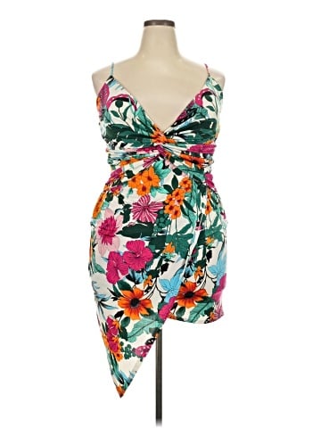 FASHION TO FIGURE Cocktail Dress (view 1)
