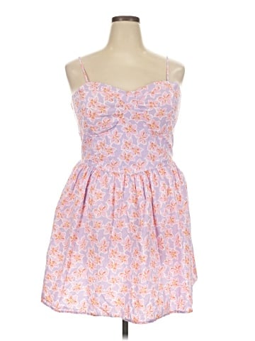 No Boundaries Casual Dress (view 1)