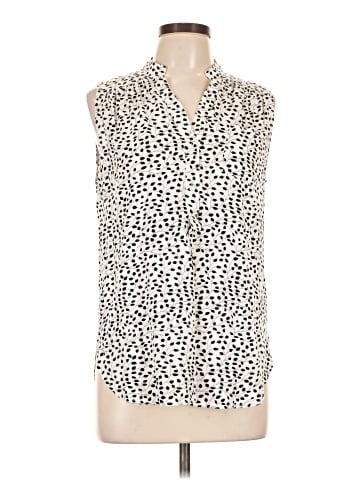 Fun2Fun Sleeveless Button-Down Shirt (view 1)
