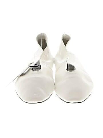 Zara Flats (view 2)