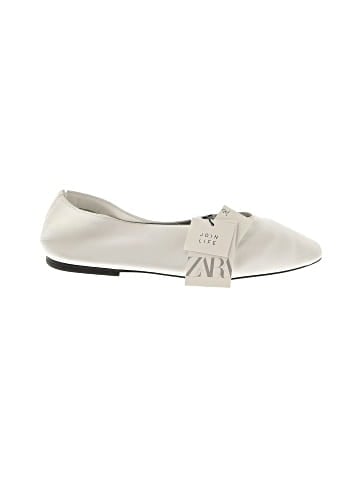Zara Flats (view 1)