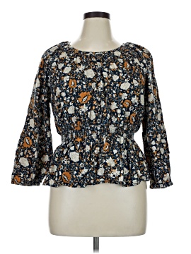 Universal Thread 3/4 Sleeve Blouse