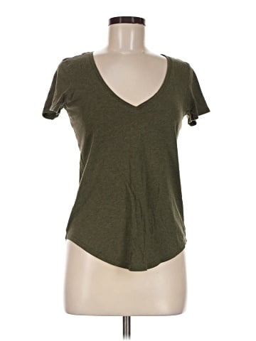 Lululemon Athletica Short Sleeve T-Shirt (view 1)