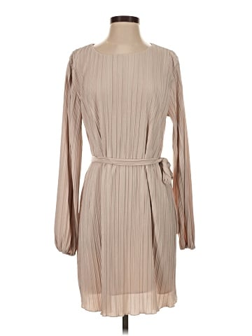 Abercrombie & Fitch Casual Dress (view 1)