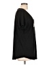 Torrid Black Short Sleeve T-Shirt Size 1X Plus (1) - photo 4
