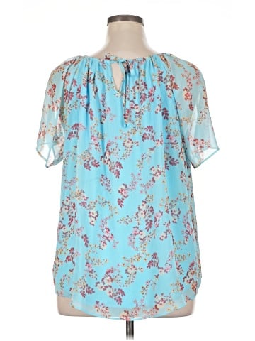 Kohl's Short Sleeve Blouse (view 2)